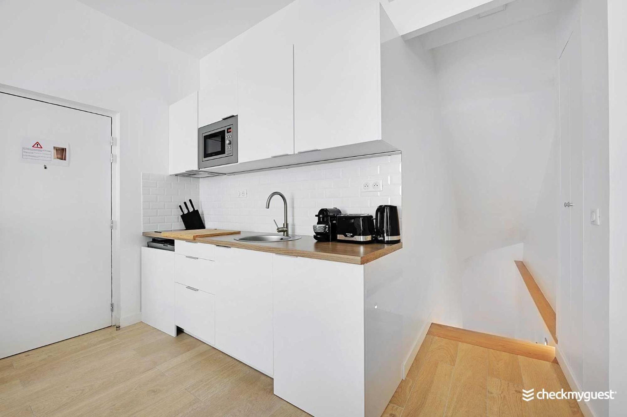Intimate Apartment With Air Conditioner & Jacuzzi 2Br 6P Montmartre Paris Exterior photo